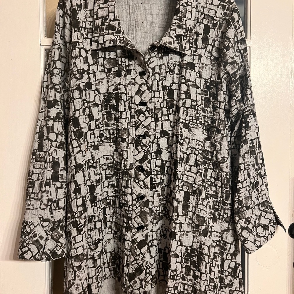 Habitat Women's Textured Fun Button Down High Low Shirt Collar Multi Grey Small